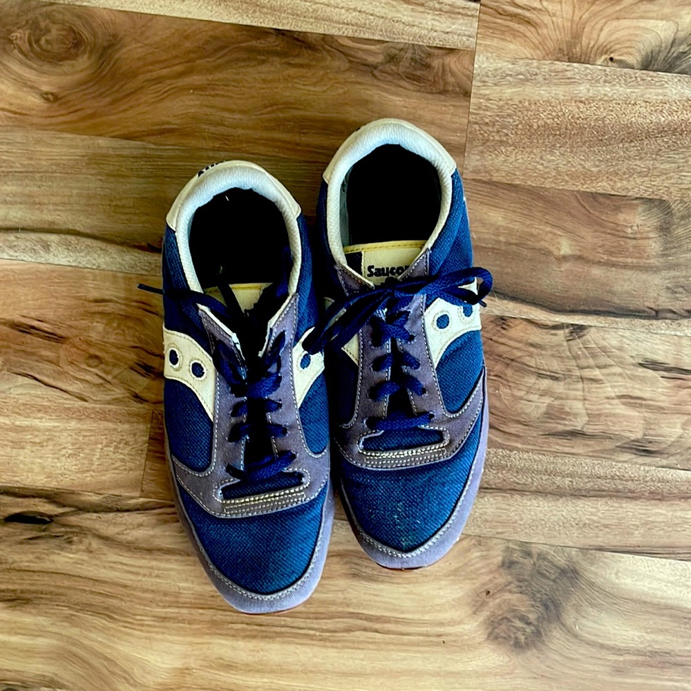 Saucing Jazz sneakers